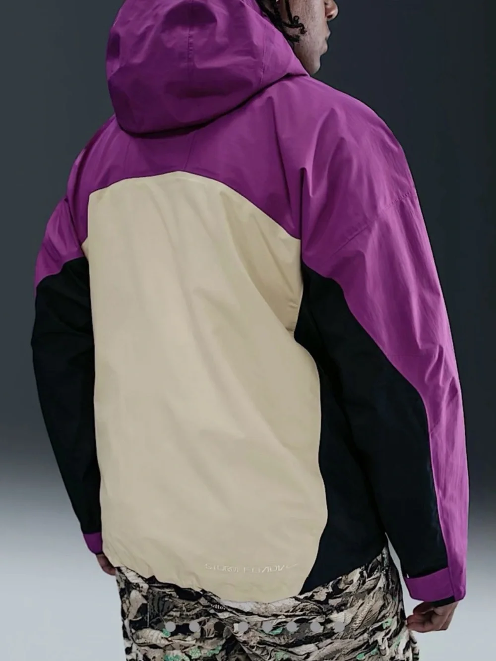 NWT Nike Mens ACG MORPHO STORM-FIT ADV RAIN Multi Color JACKET Sz M
